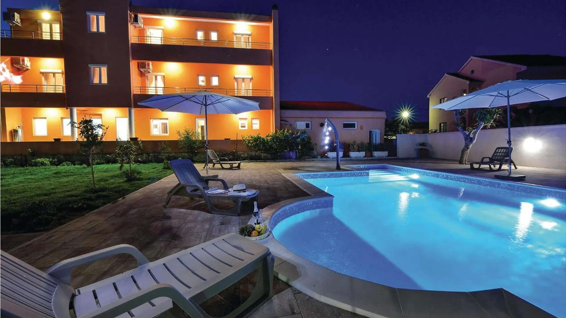 1 Bedroom Nice Apartment In Privlaka 0*, Privlaka (Zadar)